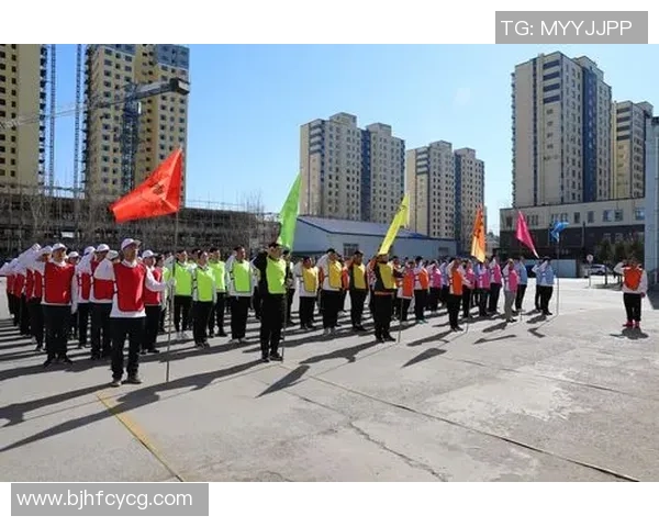 库尔勒女足球星成长历程与拼搏精神展现新时代女性力量 库尔勒女足球星成长历程与拼搏精神展现新时代女性力量