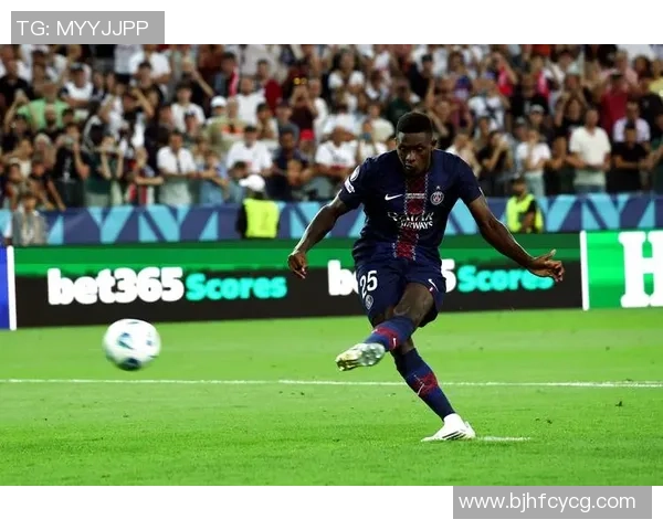 欧洲顶级足球球队核心球星实力解析与未来发展趋势