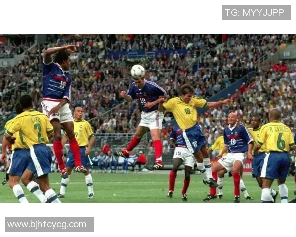 绿茵场上群星闪耀世界足球巨星激情与荣耀碰撞