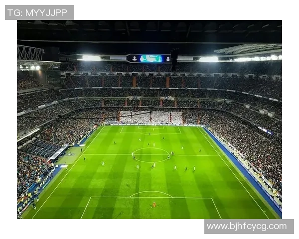 足球巨星的女儿闪耀绿茵场 继承父亲天赋与梦想的璀璨未来